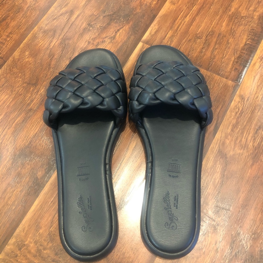 Brand New! Black Seychelles Bellisima Slides Sandals Size 10